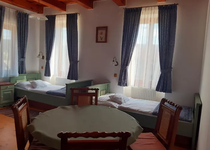 Feny-szer Vendeghaz Orseg بيت ضيافة Szentgotthárd