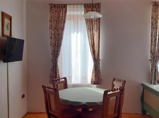 Feny-szer Vendeghaz Orseg 3* Szentgotthárd